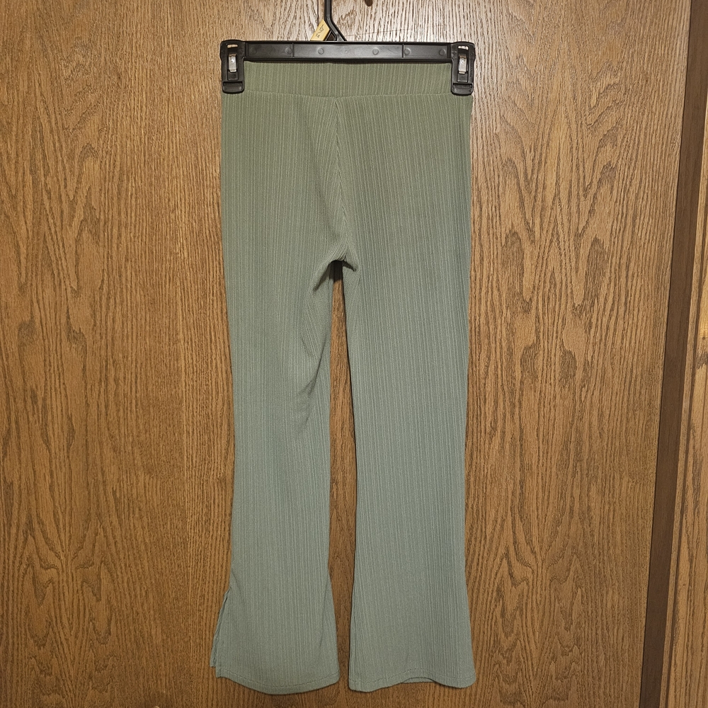Green Ribbed Flare Pants - Picture 2 of 2